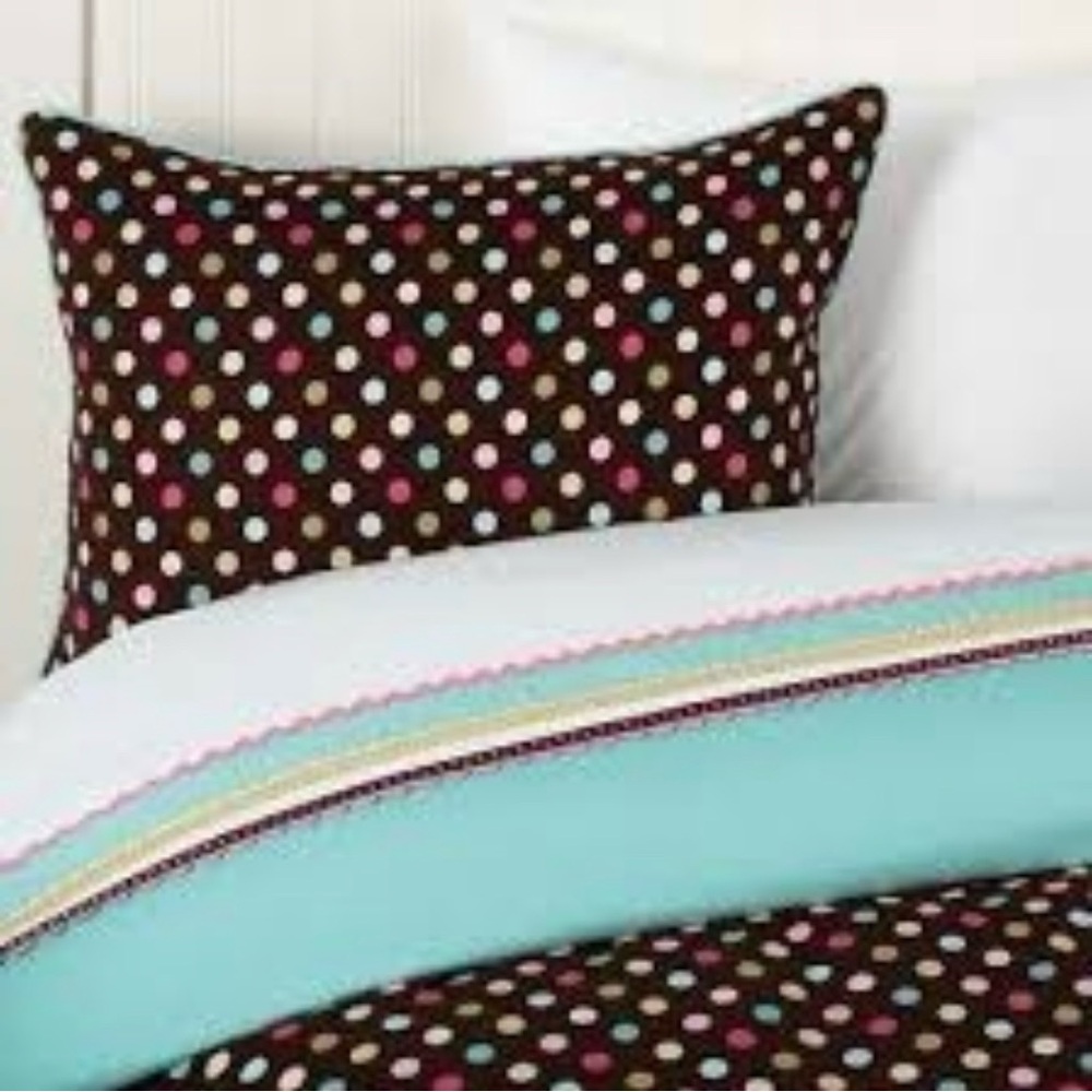 Pottery Barn Teen Twin/Twin XL Duvet Cover In Coco Dot.